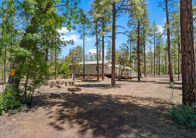 Photo 3 of Manufactured home for sale at 779 Lone Wolf Ln, Lakeside, AZ 85929 | MLS# 7044741 | Listing updated on 2026-09-10