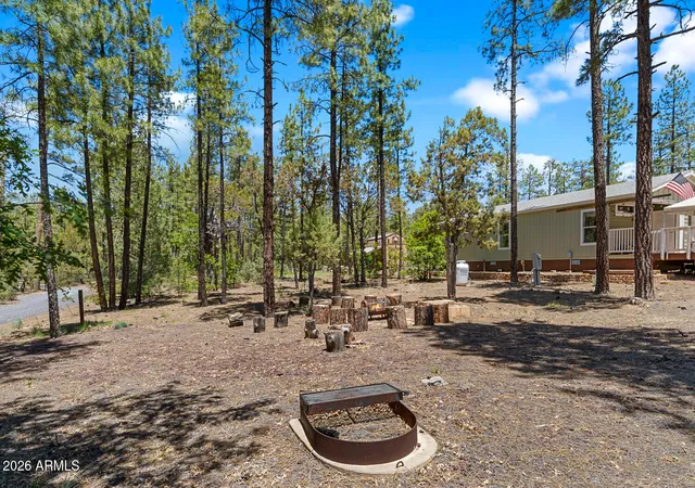 Photo 4 of Manufactured home for sale at 779 Lone Wolf Ln, Lakeside, AZ 85929 | MLS# 7044741 | Listing updated on 2026-09-10