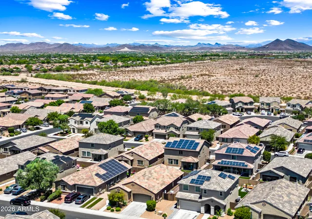 40th image of 12118 W Hide Trl, Peoria, AZ 85383 | MLS# 7044748