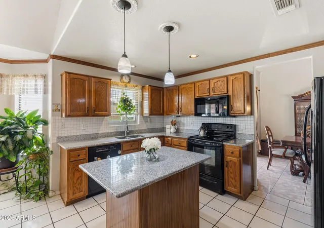 Homes for sale in Glendale, AZ | 6006 W Villa Maria Dr, Glendale, AZ 85308 | MLS# 7045406