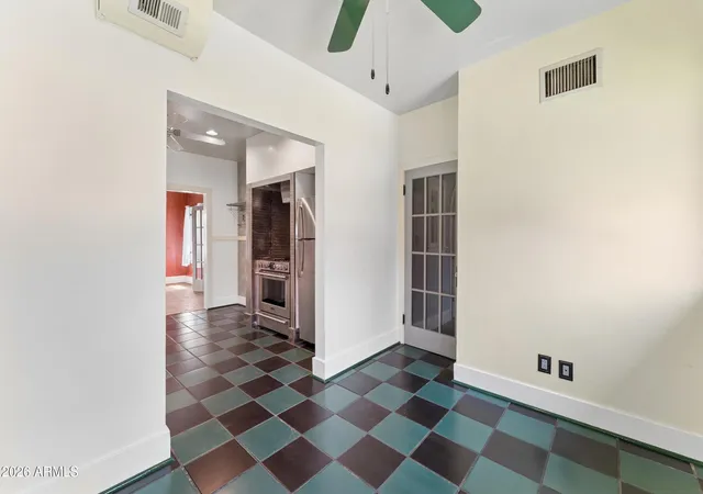 Photo 2 of Single family home for sale at 537 W Willetta St, Phoenix, AZ 85003 | MLS# 7044882 | Listing updated on 2026-08-31