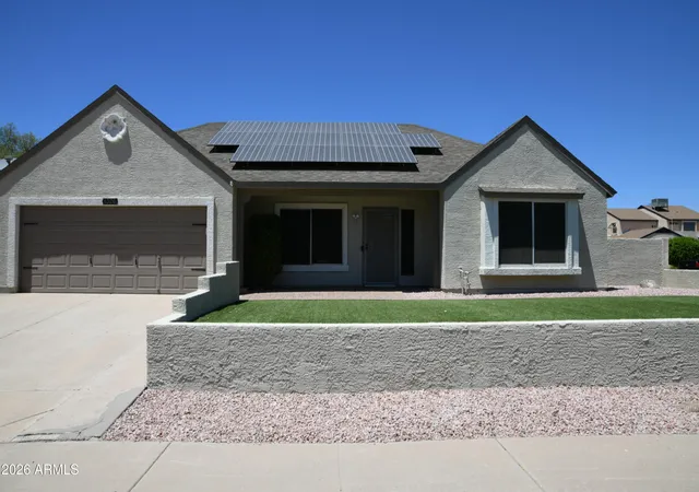 Photo 2 of Single family home for sale at 1326 E Taro Ln, Phoenix, AZ 85024 | MLS# 7044878 | Listing updated on 2026-08-11