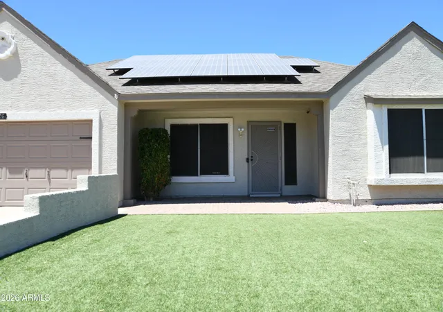 Photo 3 of Single family home for sale at 1326 E Taro Ln, Phoenix, AZ 85024 | MLS# 7044878 | Listing updated on 2026-08-11