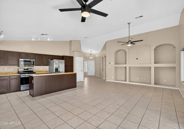 Photo 4 of Sale Pending at 8756 W Lone Cactus Dr, Peoria, AZ 85382 | MLS# 7045642 | Listing updated on 2026-09-17