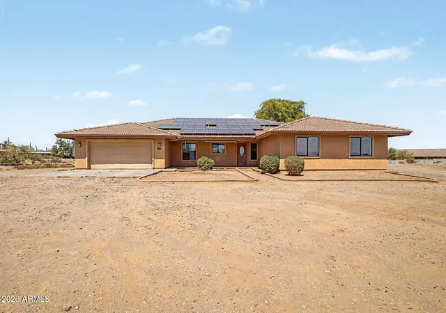 Homes for sale in Surprise, AZ | 26007 N 151st Ave, Surprise, AZ 85387 | MLS# 7045083