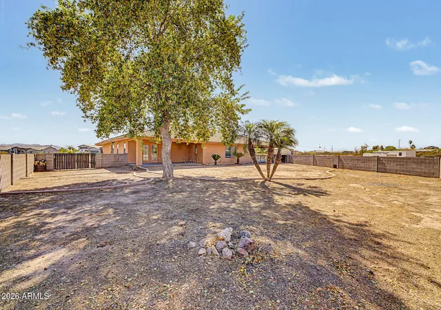 Homes for sale in Surprise, AZ | 26007 N 151st Ave, Surprise, AZ 85387 | MLS# 7045083