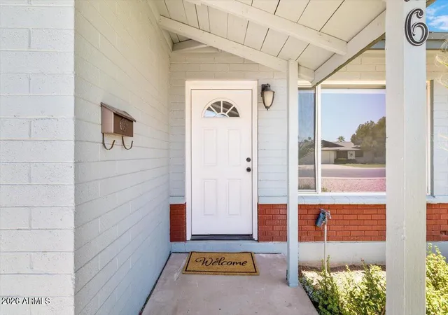 3rd image of 26 W Erie Dr, Tempe, AZ 85282 | MLS# 7046657