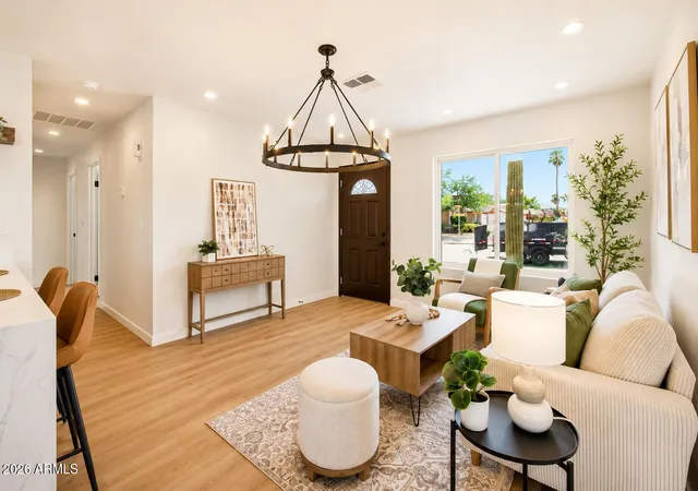 Photo 3 of Single family home for sale at 619 N Sun Meadows Ave, Chandler, AZ 85226 | MLS# 7045069 | Listing updated on 2026-08-27