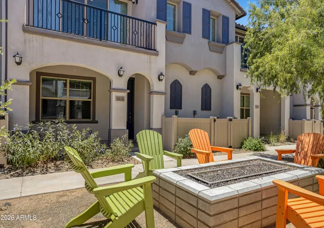 Photo 2 of Sale Pending at 9836 E Wavelength Ave, Mesa, AZ 85212 | MLS# 7046002 | Listing updated on 2026-09-14