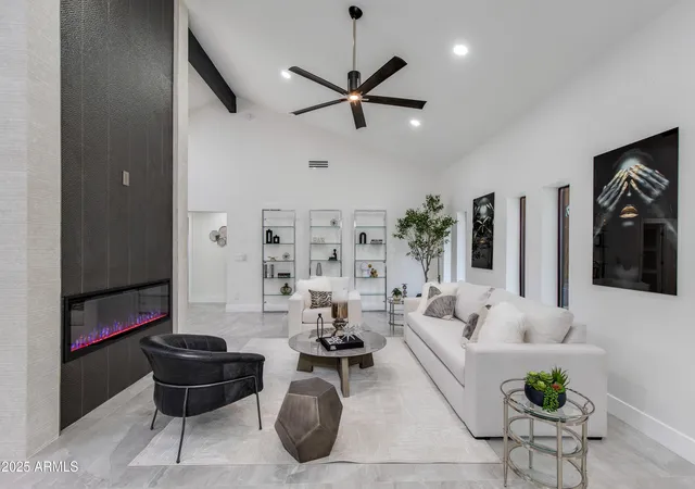 4th image of 6403 E Gold Dust Ave, Paradise Valley, AZ 85253 | MLS# 7045274