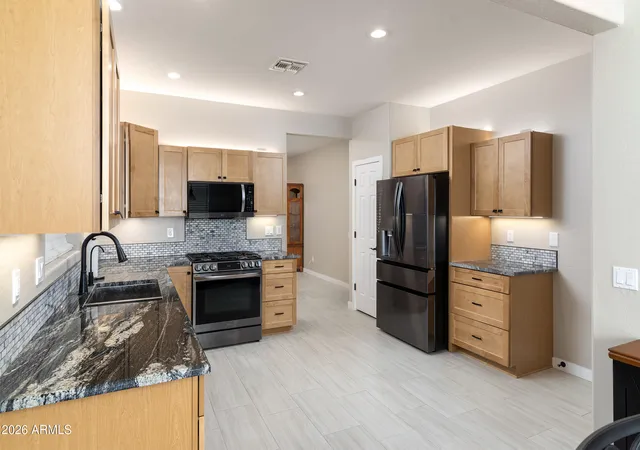 Homes for sale in Gold Canyon, AZ | 8193 S Pioneer Ct, Gold Canyon, AZ 85118 | MLS# 7046204