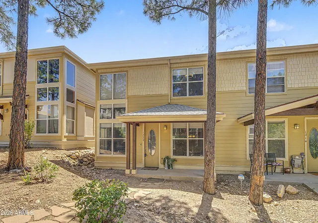 Homes for sale in Flagstaff, AZ | 1322 E Hatcher Dr, Flagstaff, AZ 86001 | MLS# 7045421