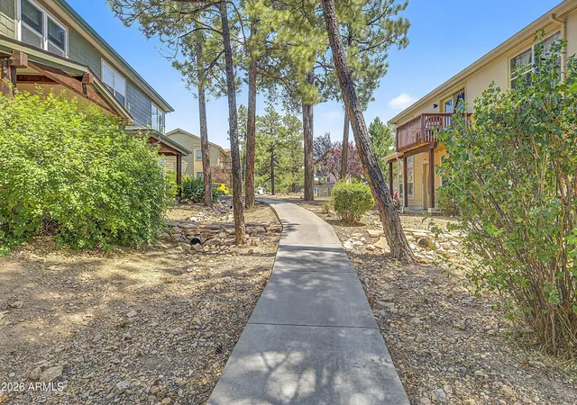 Homes for sale in Flagstaff, AZ | 1322 E Hatcher Dr, Flagstaff, AZ 86001 | MLS# 7045421