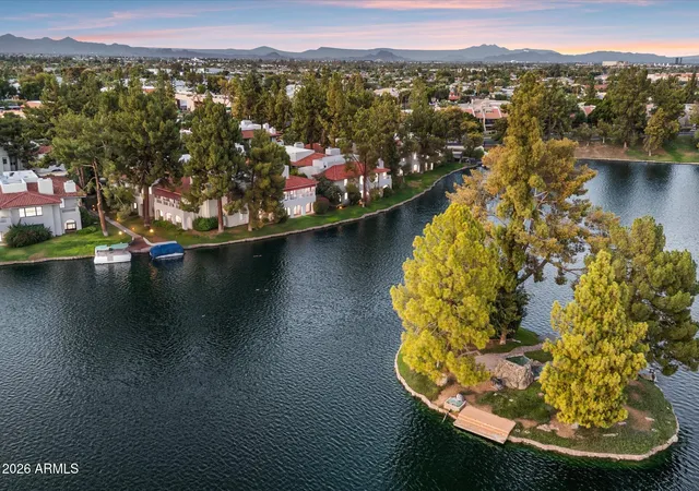 2nd image of 5200 S Lakeshore Dr, Tempe, AZ 85283