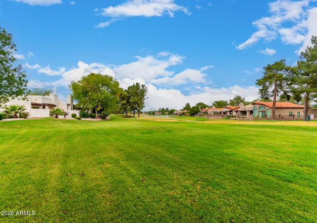 Photo 2 of Townhouse for sale at 11615 N 40th Way, Phoenix, AZ 85028 | MLS# 7045263 | Listing updated on 2026-07-28