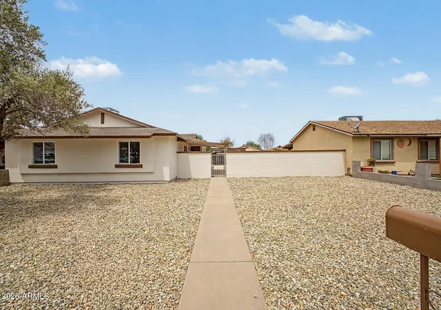 Photo 2 of Single family home for sale at 1134 N 60th Drive, Phoenix, AZ 85043 | MLS# 7046877 | Listing updated on 2026-08-21