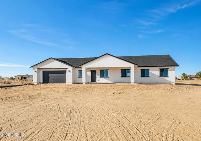 Homes for sale in Tonopah, AZ | 33112 W Dobbins Rd, Tonopah, AZ 85354 | MLS# 7047521