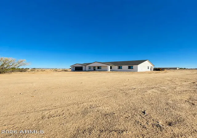 Homes for sale in Tonopah, AZ | 33112 W Dobbins Rd, Tonopah, AZ 85354 | MLS# 7047521