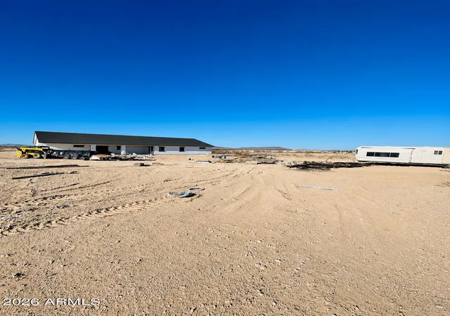 Homes for sale in Tonopah, AZ | 33112 W Dobbins Rd, Tonopah, AZ 85354 | MLS# 7047521
