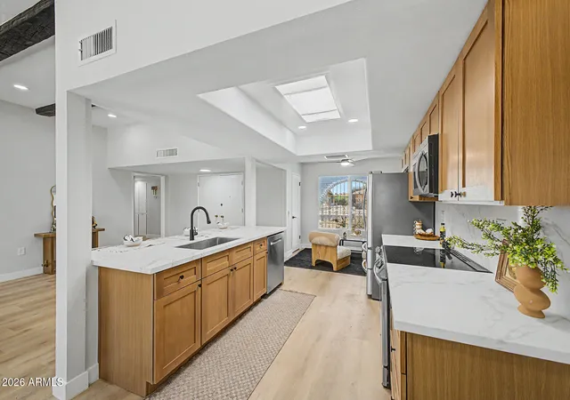 Sale Pending at 9607 W Hidden Valley Cir, Sun City, AZ 85351 | MLS# 7045126 | Listing updated on 2026-10-07