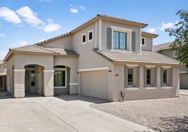 Photo 1 of Single family home for sale at 2614 W Bow Ct, San Tan Valley, AZ 85144 | MLS# 7051896 | Listing updated on 2026-09-03
