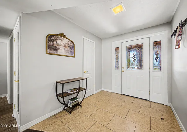 Homes for sale in Tempe, AZ | 5935 S Lakeshore Dr, Tempe, AZ 85283 | MLS# 7048434