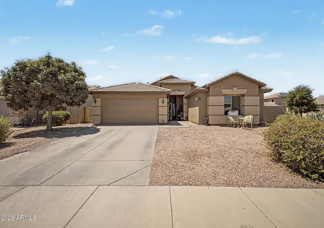 Homes for sale in San Tan Valley, AZ | 2265 W Sunshine Butte Dr, San Tan Valley, AZ 85144 | MLS# 7045692