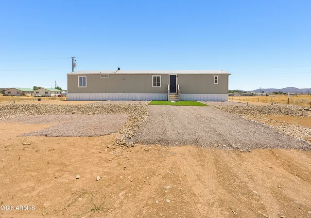 1st image of 235 W Acapulco Wy, Paulden, AZ 86334 | MLS# 7045248