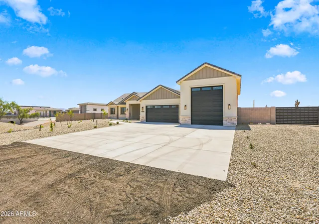 Photo 3 of Single family home for sale at 31308 N 167th Avenue, Surprise, AZ 85387 | MLS# 7047370 | Listing updated on 2026-09-14