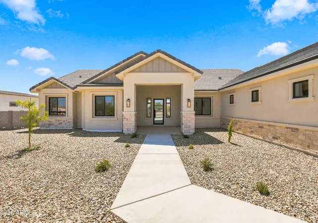 Photo 3 of Single family home for sale at 31308 N 167th Avenue, Surprise, AZ 85387 | MLS# 7047370 | Listing updated on 2026-09-14