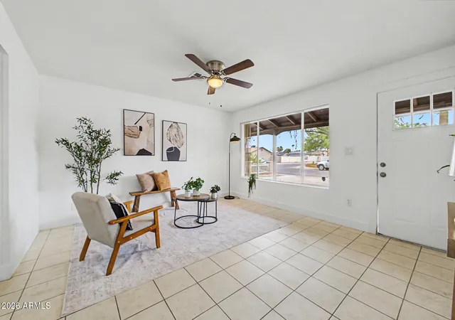 Photo 3 of Single family home for sale at 4875 W Palm Ln, Phoenix, AZ 85035 | MLS# 7062798 | Listing updated on 2026-08-30