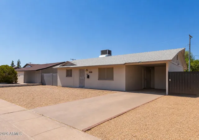 Homes for sale in Phoenix, AZ | 4212 W Vista Ave, Phoenix, AZ 85051 | MLS# 7046600