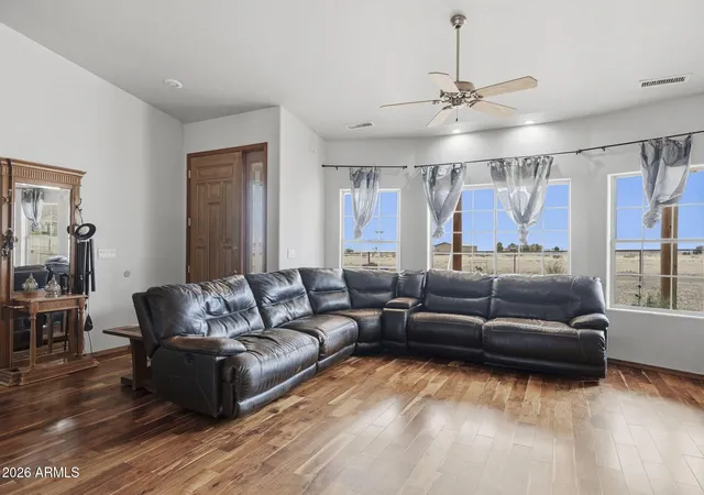 5th image of 8183 N Blessing Ln, Prescott Valley, AZ 86315 | MLS# 7046944