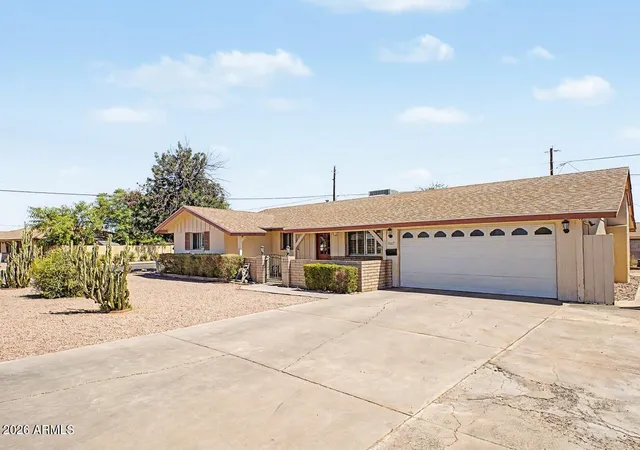 3rd image of 1063 E Loyola Dr, Tempe, AZ 85282 | MLS# 7045983