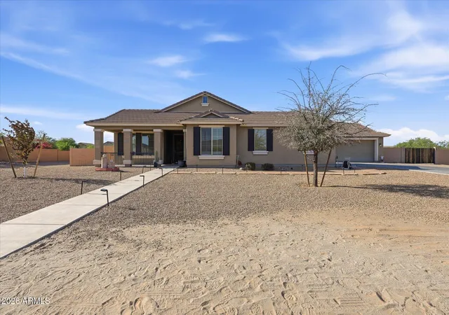 1st image of 3760 W Roberts Rd, San Tan Valley, AZ 85144 | MLS# 7045353