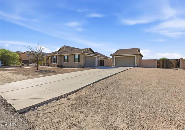 5th image of 3760 W Roberts Rd, San Tan Valley, AZ 85144 | MLS# 7045353