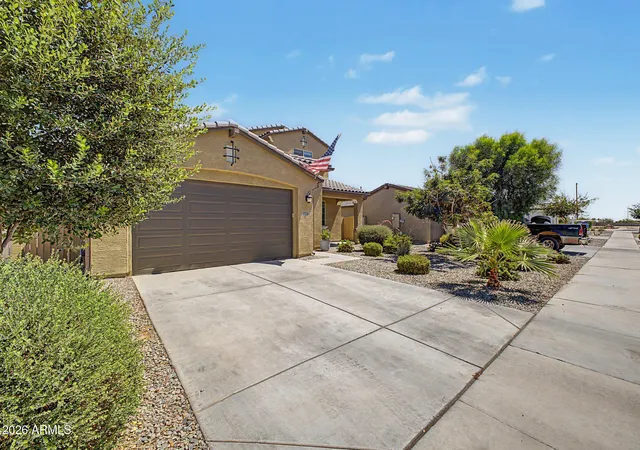 5th image of 17228 W Dahlia Dr, Surprise, AZ 85388 | MLS# 7045547