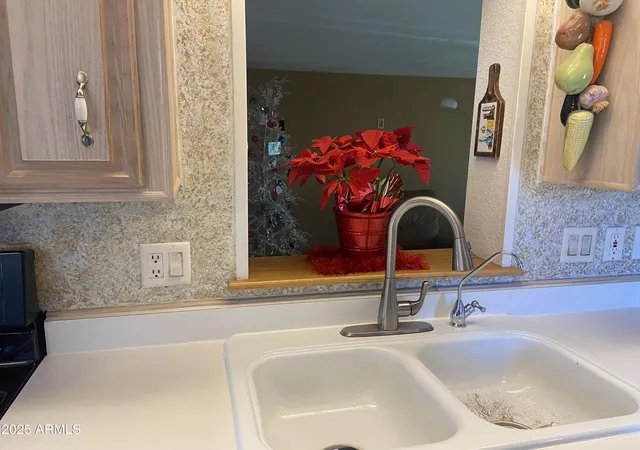 2nd image of 2024 S Walla Walla Cir, Apache Junction, AZ 85119 | MLS# 7045370