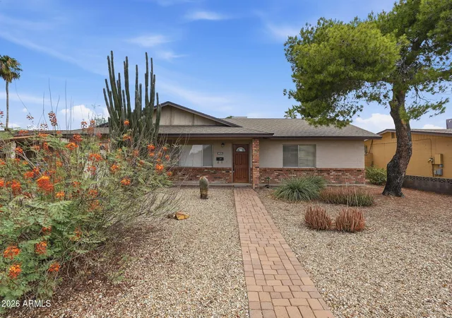 Photo 1 of Sale Pending at 2302 E Waltann Ln, Phoenix, AZ 85022 | MLS# 7045996 | Listing updated on 2026-09-06