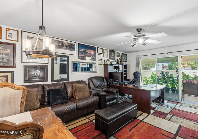 2nd image of 10624 W Clair Dr, Sun City, AZ 85351 | MLS# 7046076