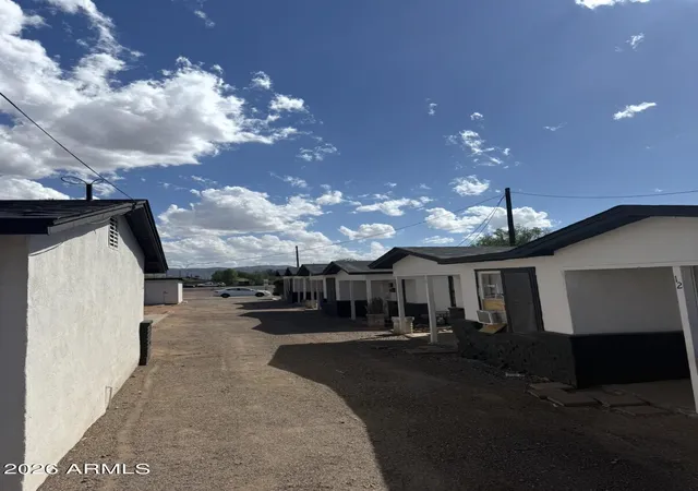 2nd image of 1144 E Yuma St E #1-14, Phoenix, AZ 85034 | MLS# 7048694