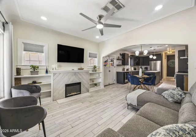 Photo 4 of Single family home for sale at 2310 N 11th Street, Phoenix, AZ 85006 | MLS# 7049540 | Listing updated on 2026-09-13