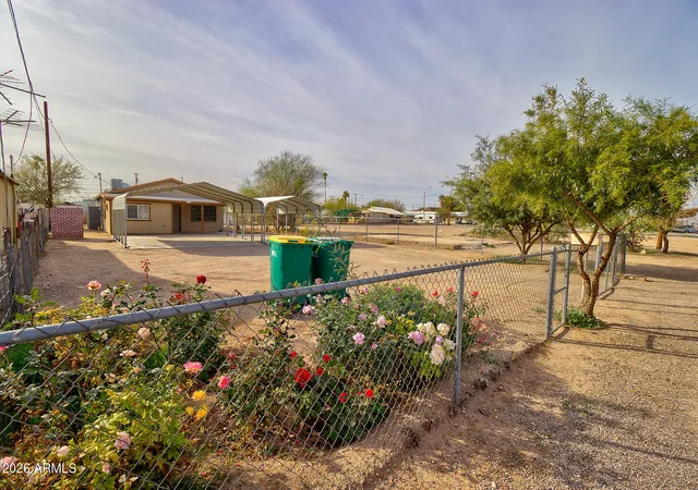 Homes for sale in Eloy, AZ | 207 E 6th St, Eloy, AZ 85131 | MLS# 7045834