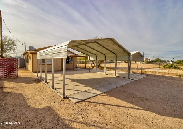 Homes for sale in Eloy, AZ | 207 E 6Th St, Eloy, AZ 85131 | MLS# 7045834