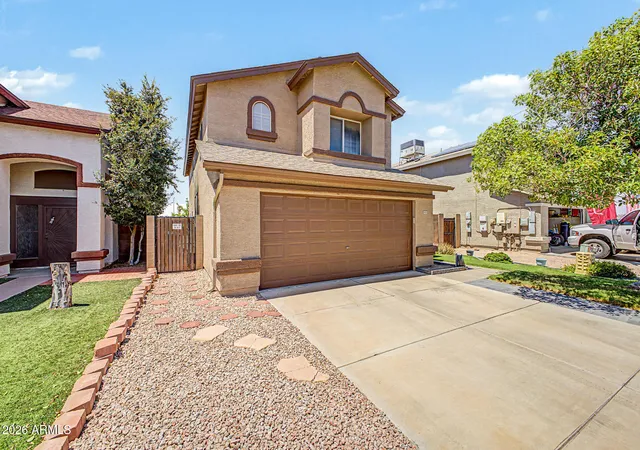 Photo 2 of Single family home for sale at 20838 N 2nd Ave, Phoenix, AZ 85027 | MLS# 7070148 | Listing updated on 2026-08-23