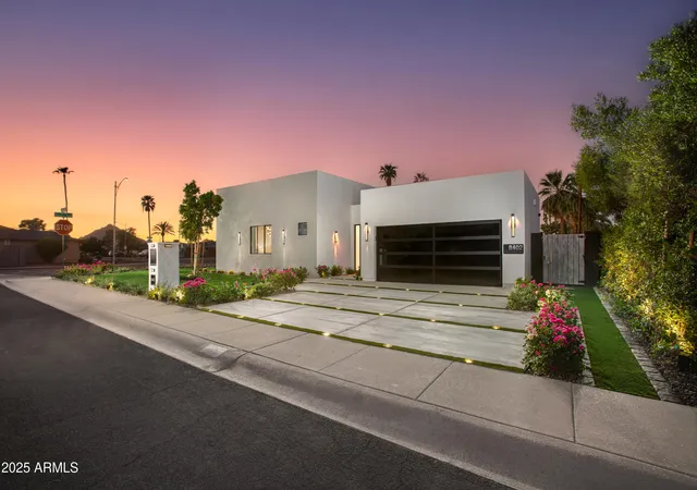 Photo 3 of Single family home for sale at 8402 E Heatherbrae Dr, Scottsdale, AZ 85251 | MLS# 7045711 | Listing updated on 2026-09-14