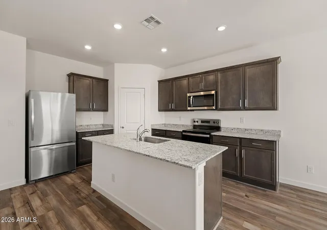 Photo 3 of Sale Pending at 624 W Partridge Dr, Casa Grande, AZ 85122 | MLS# 7045618 | Listing updated on 2026-08-11