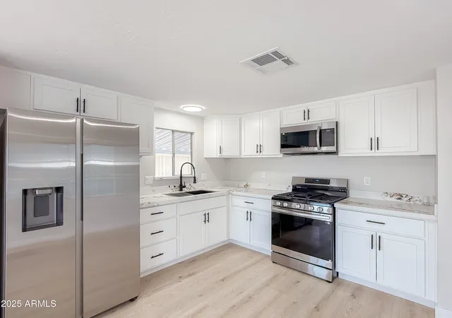 Photo 3 of Manufactured home for sale at 8600 E Broadway Rd #151, Mesa, AZ 85208 | MLS# 7045632 | Listing updated on 2026-09-01