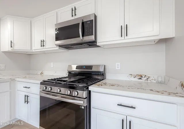 Photo 4 of Manufactured home for sale at 8600 E Broadway Rd #151, Mesa, AZ 85208 | MLS# 7045632 | Listing updated on 2026-09-01
