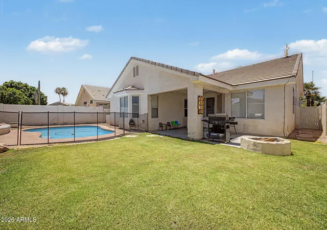 Photo 4 of Single family home for sale at 841 N Cambridge Pl, Chandler, AZ 85225 | MLS# 7046118 | Listing updated on 2026-08-11